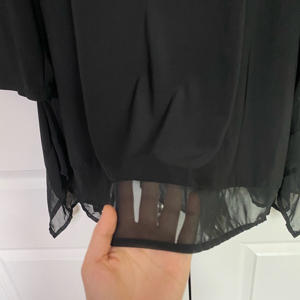 Gothic Black Flowy Tunic Top, Sheer Trim accent, Stretch, size - Picture 6 of 8